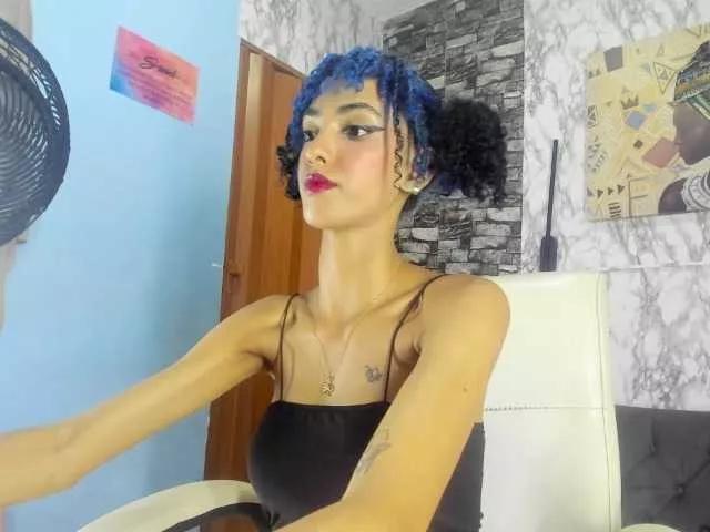 Freechat queencuarxxo on BongaCams