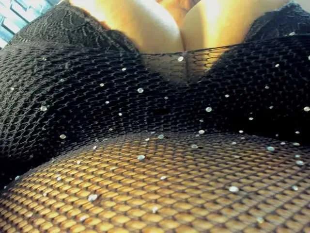 Freechat RachelleWoods69 on BongaCams