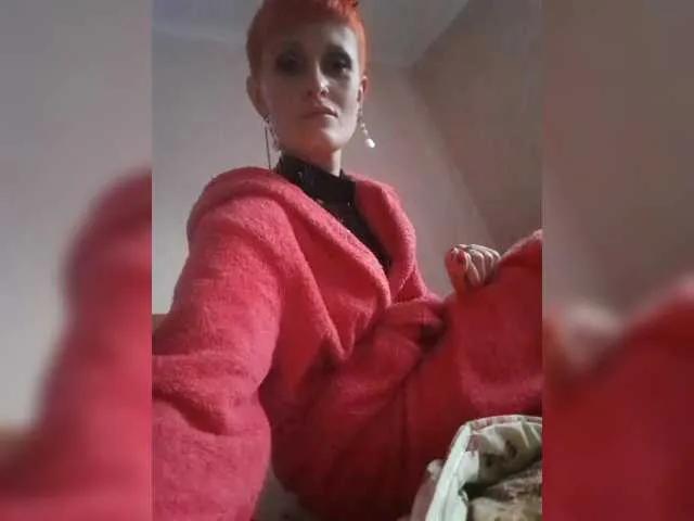 Freechat Raisin on BongaCams