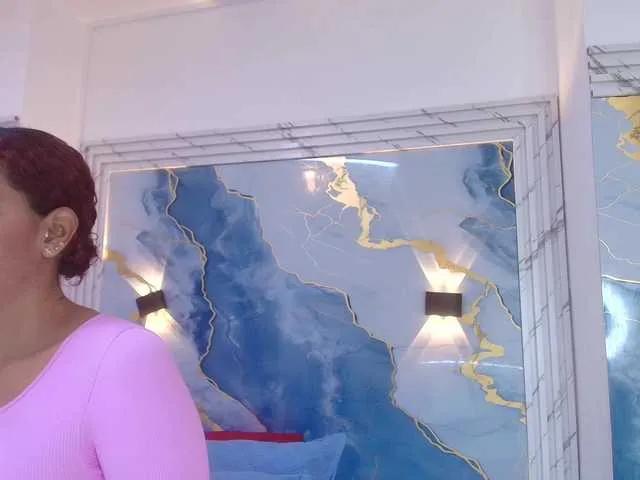 rayne-lor on BongaCams