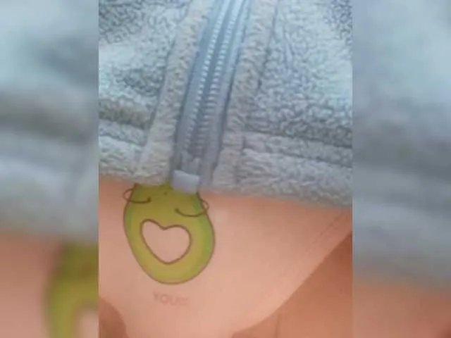 Offline RedFox9595 on BongaCams