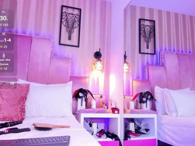 Offline SamanthaAdelle on BongaCams