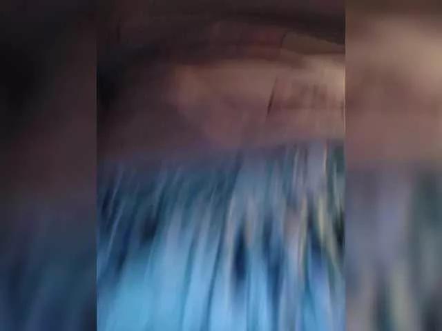 Offline SashaZ1 on BongaCams