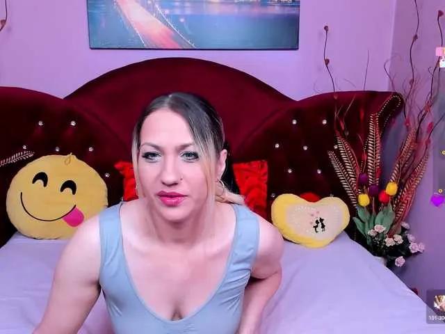 Freechat Sensualass77 on BongaCams