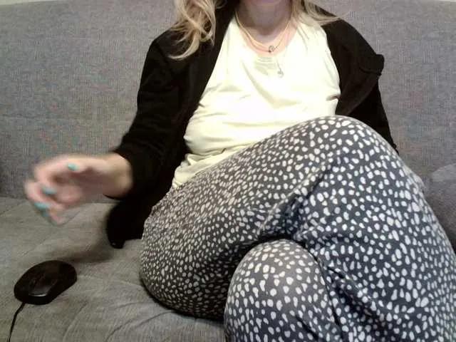 Offline Sevilay on BongaCams