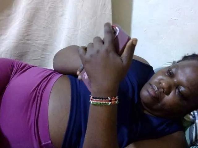 Offline sexy-ebony254 on BongaCams