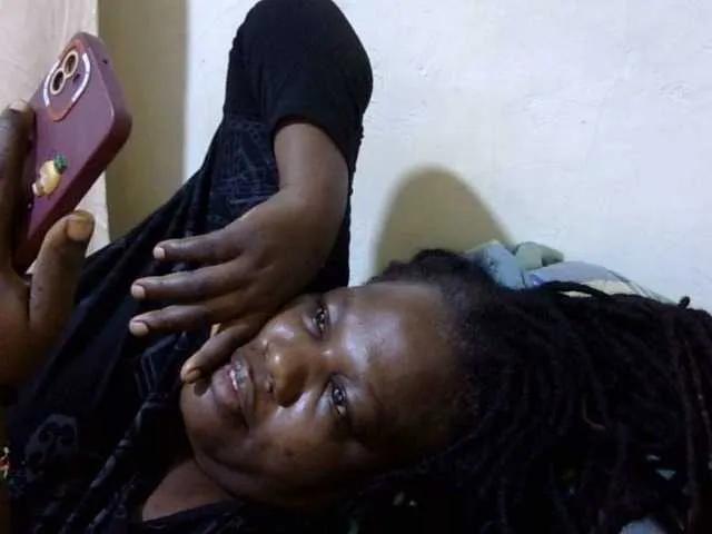 Offline sexy-ebony254 on BongaCams