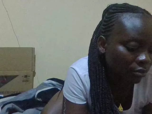 Sexybooty15 on BongaCams