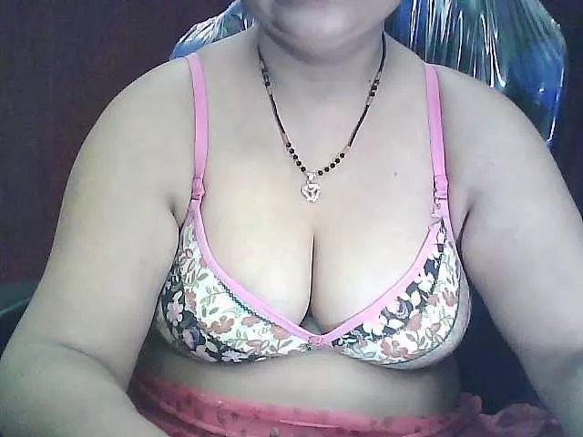 sexycharu on BongaCams