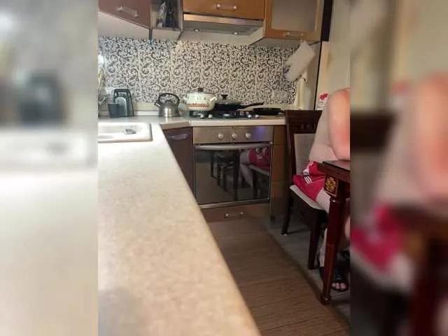 Freechat SexyMilf23 on BongaCams