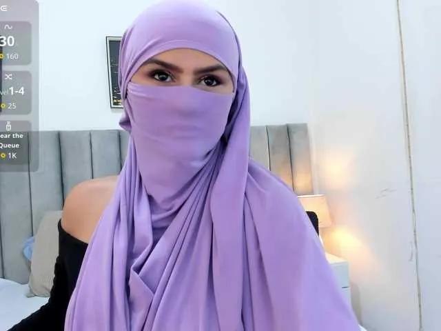 Offline shaiira on BongaCams