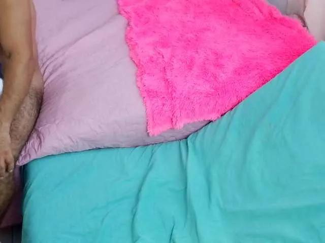 Freechat Sharit-Latina on BongaCams