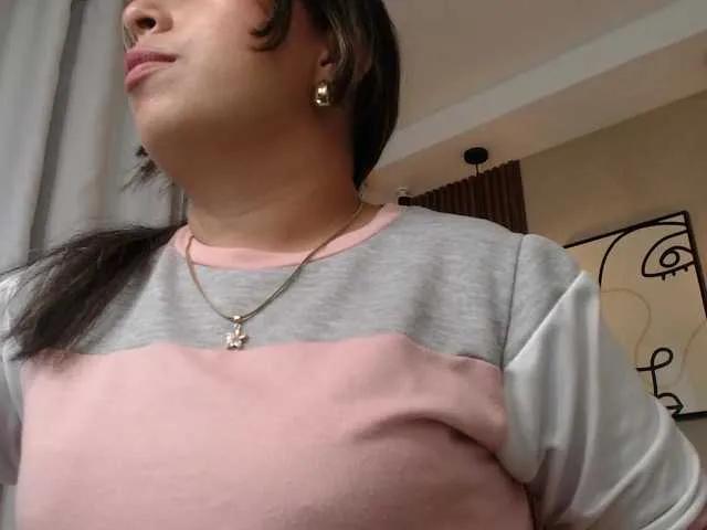 Freechat Sharlotte-Milk on BongaCams