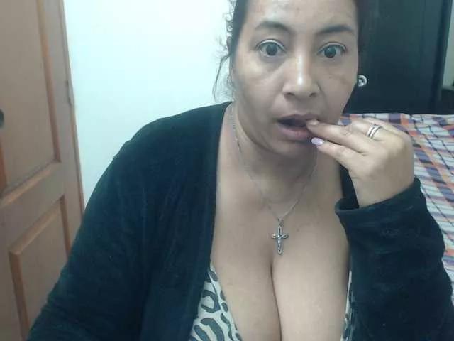 Freechat Siblleyx on BongaCams