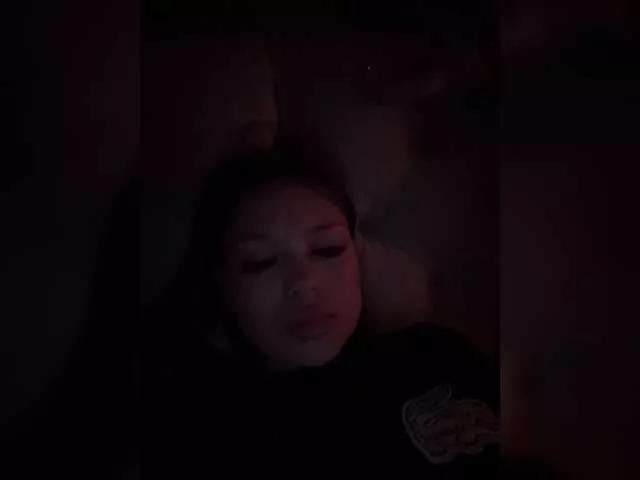 Offline Simonka on BongaCams