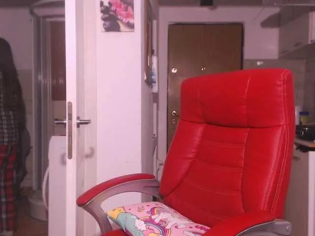 Simyhvn on BongaCams