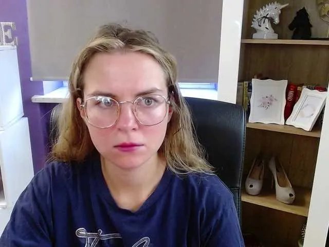 soft-zoey on BongaCams