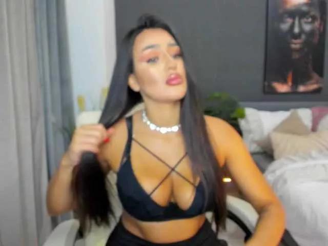 Offline SoniaRey on BongaCams