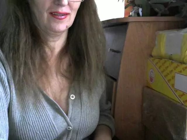 Offline Sonya48 on BongaCams