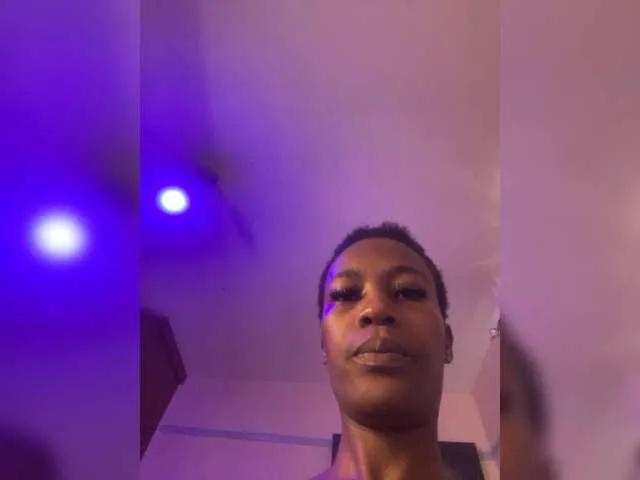 Offline SplasherQueen on BongaCams