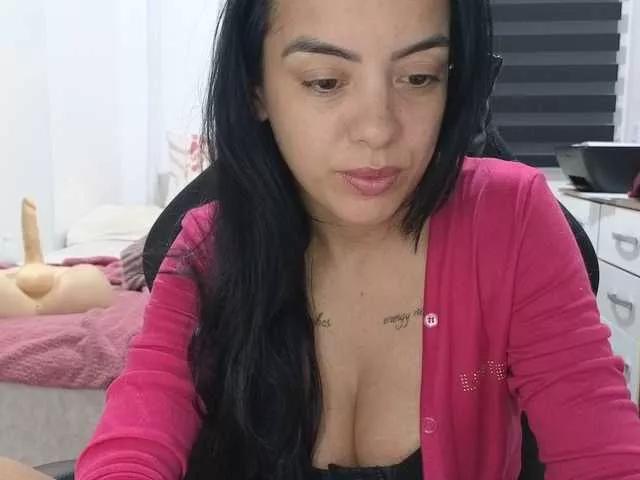 Freechat SrtaJhenny on BongaCams
