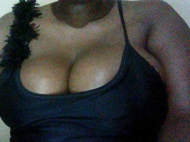 Offline Strangerdanger2 on BongaCams