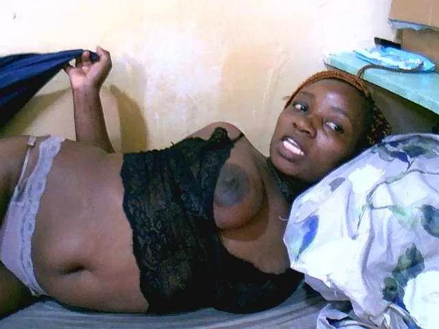 Offline sweet-elena on BongaCams