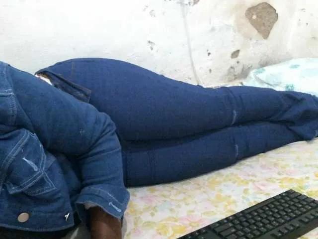 Freechat Sweet-Trizer on BongaCams