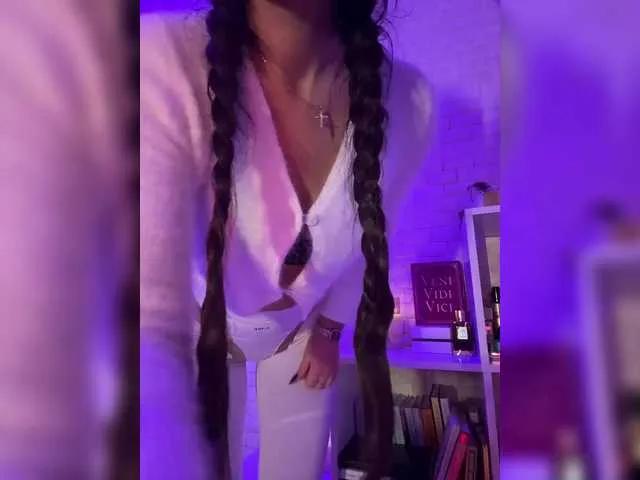 Offline sweetkira25 on BongaCams