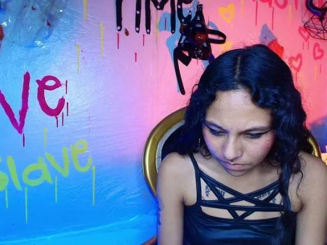 Offline Sweettpleasure on BongaCams