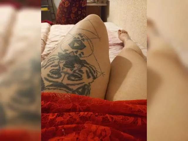 Offline Tatiana023a on BongaCams