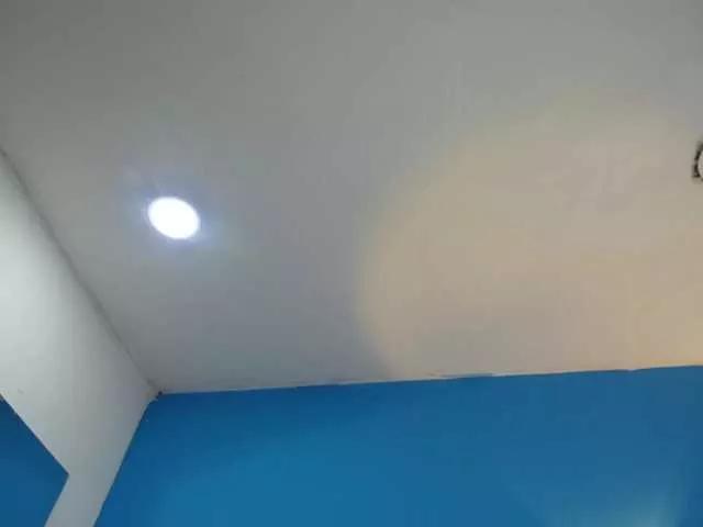 Freechat tiiny-emilly on BongaCams