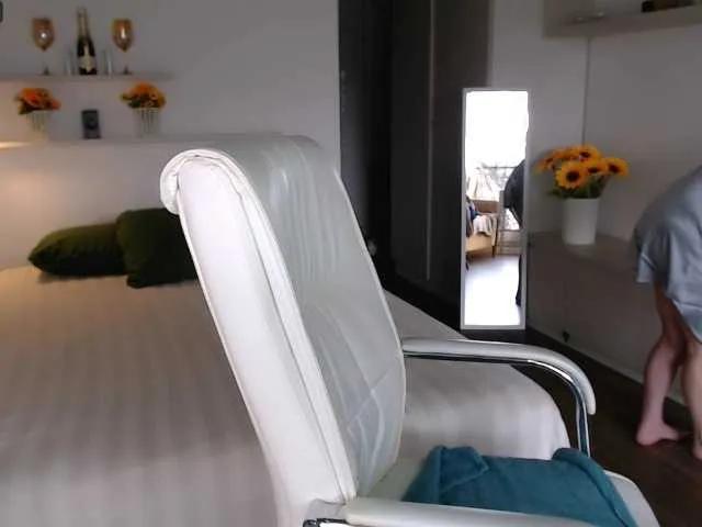 Offline Tilly-Eliot on BongaCams