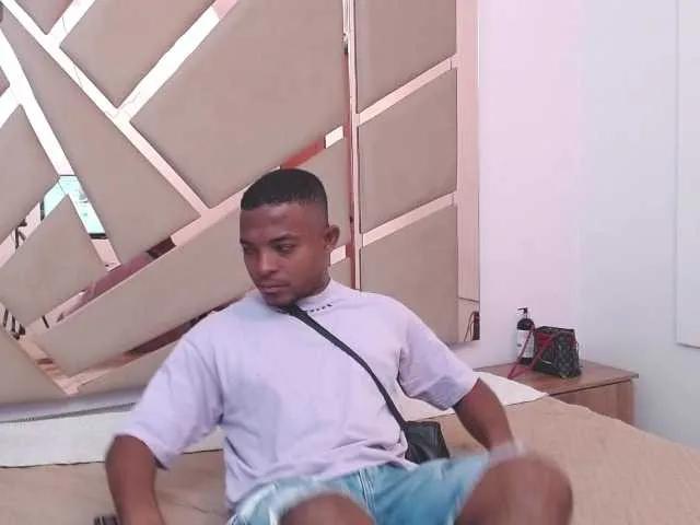 Offline tu-y-yo19 on BongaCams