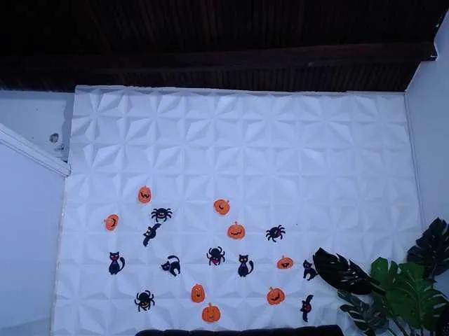 Freechat Valentina-mature on BongaCams