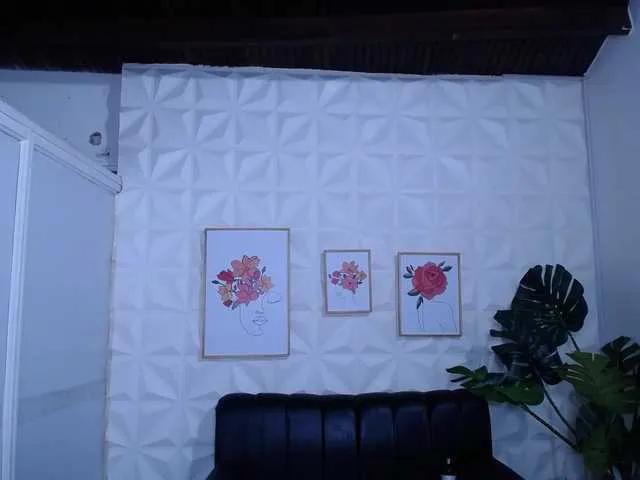 Freechat Valentina-mature on BongaCams