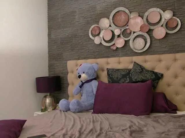 Freechat VannyFoxx on BongaCams