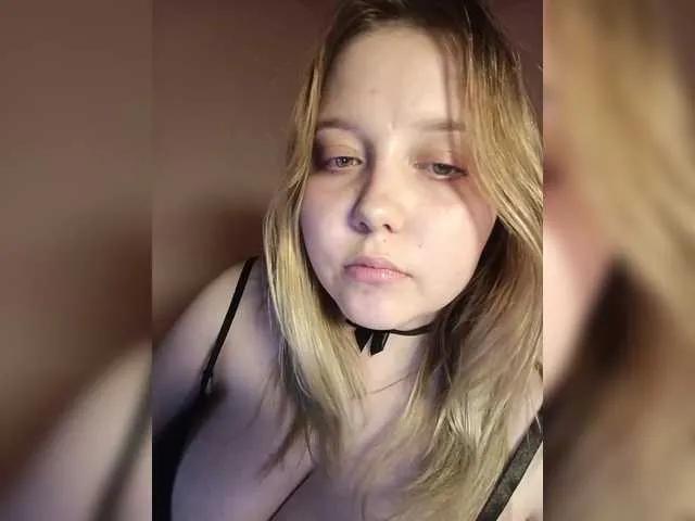 Offline vaverika on BongaCams