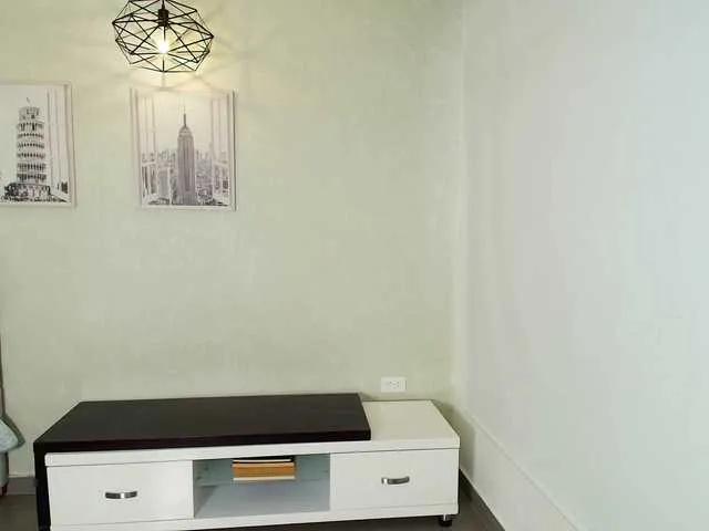 BongaCams Victoria-Collins is Freechat Victoria-Collins — I love confident and respectful men who know how to tease and build anticipation. A deep, sensual voice, playful flirting, and passionate whispers drive me crazy. I enjoy being admired and spoiled, feeling your desire through every tip and sweet word.