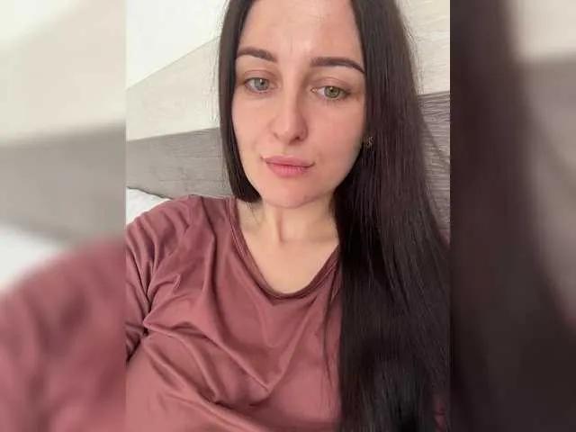 Viksi66 on BongaCams