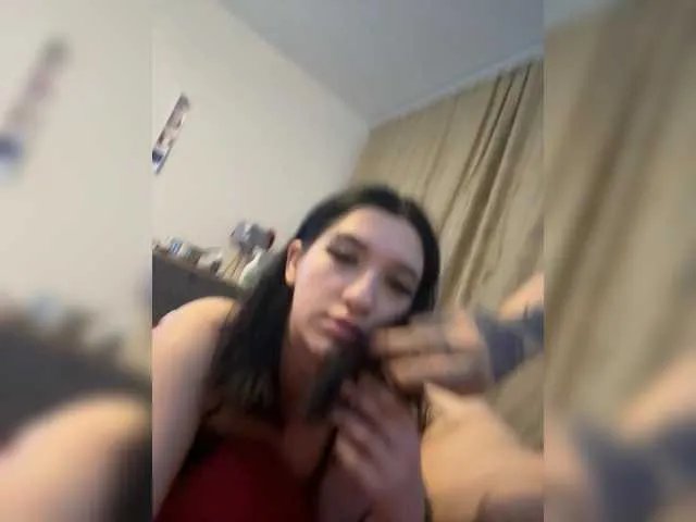 Offline wetLips on BongaCams