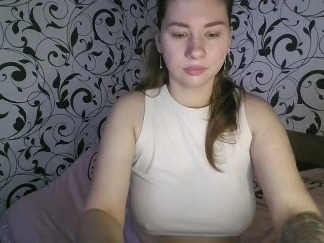 Offline YourEmilie on BongaCams