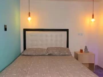 Private abellaconnor on Chaturbate