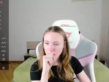 Freechat adelina_cowell on Chaturbate
