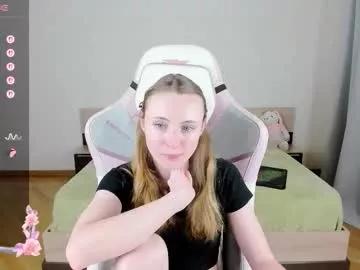 Freechat adelina_cowell on Chaturbate