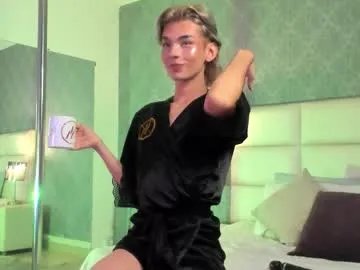 Freechat adonisaster on Chaturbate