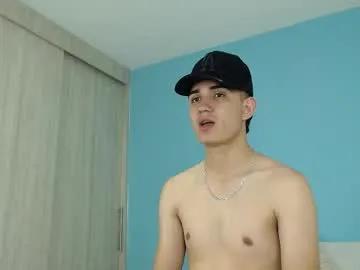 Freechat alejo_gray1 on Chaturbate