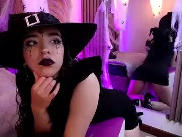 amara_davis1 on Chaturbate