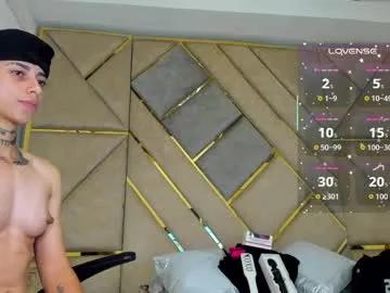 Freechat amber_adams_ on Chaturbate