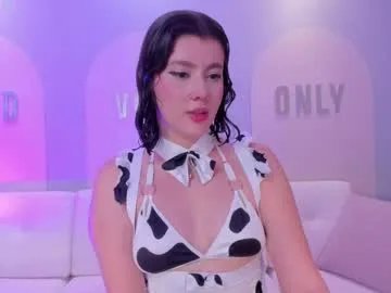 Freechat amberfarrell on Chaturbate